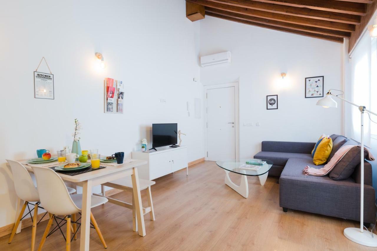 Hola Malaga Centro Apartman Kültér fotó